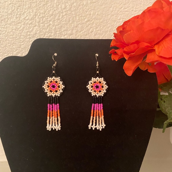 MEXICANA Jewelry - Huichol Beaded Circle Star Earrings